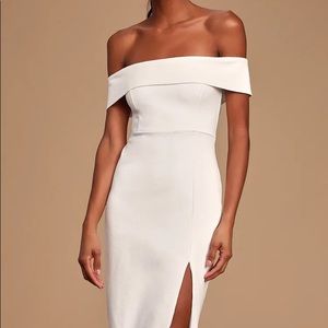 Lulus poppin bubbly off white midi dress NWT